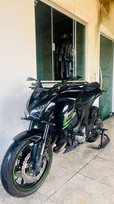 KAWASAKI Z800 